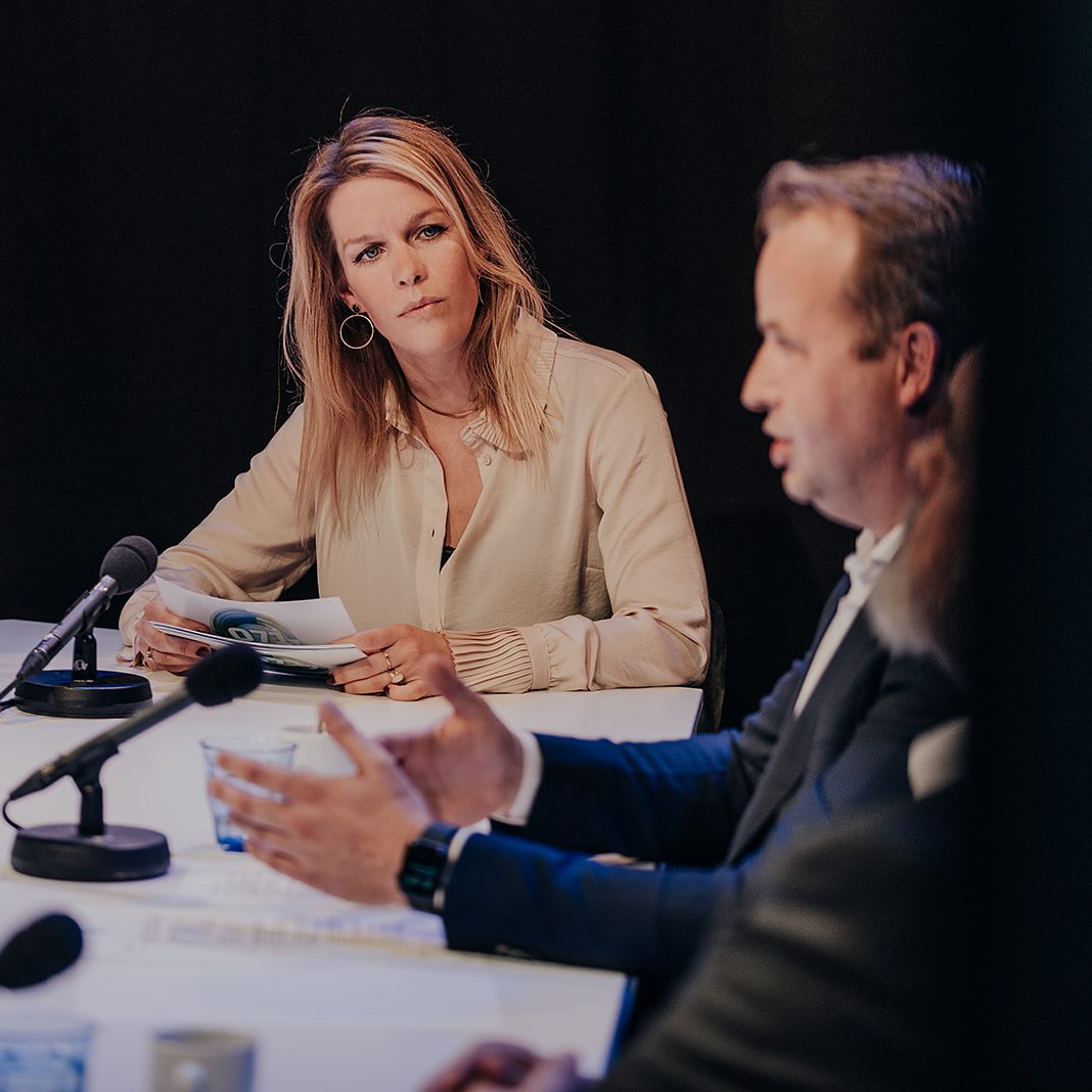 Marleen Hogendoorn | Presentaties | Presenteren is iets wat ik naast het schrijven ben gaan doen. Ik heb diverse talkshows met Leidse ondernemers gepresenteerd,